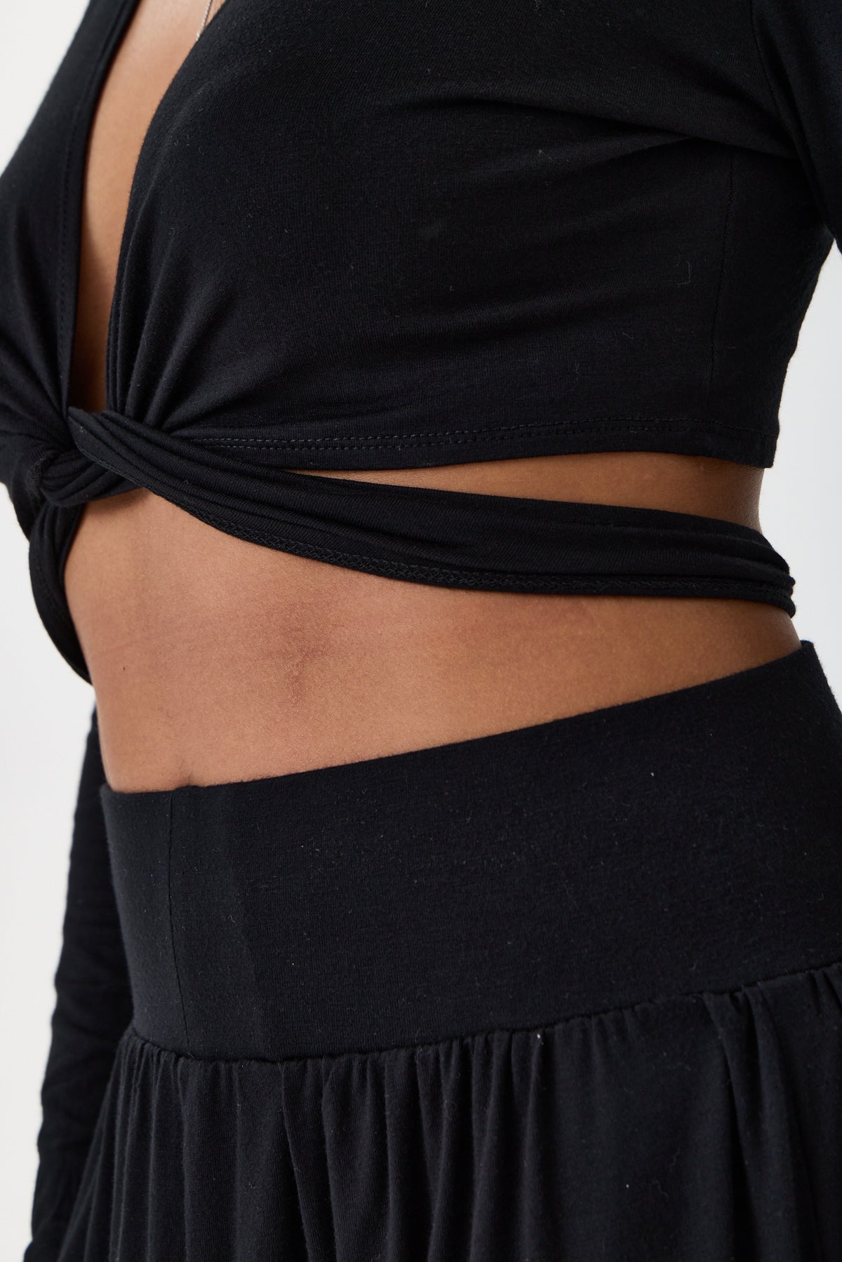 Wrap-Around Long-Sleeve Crop Top - Black