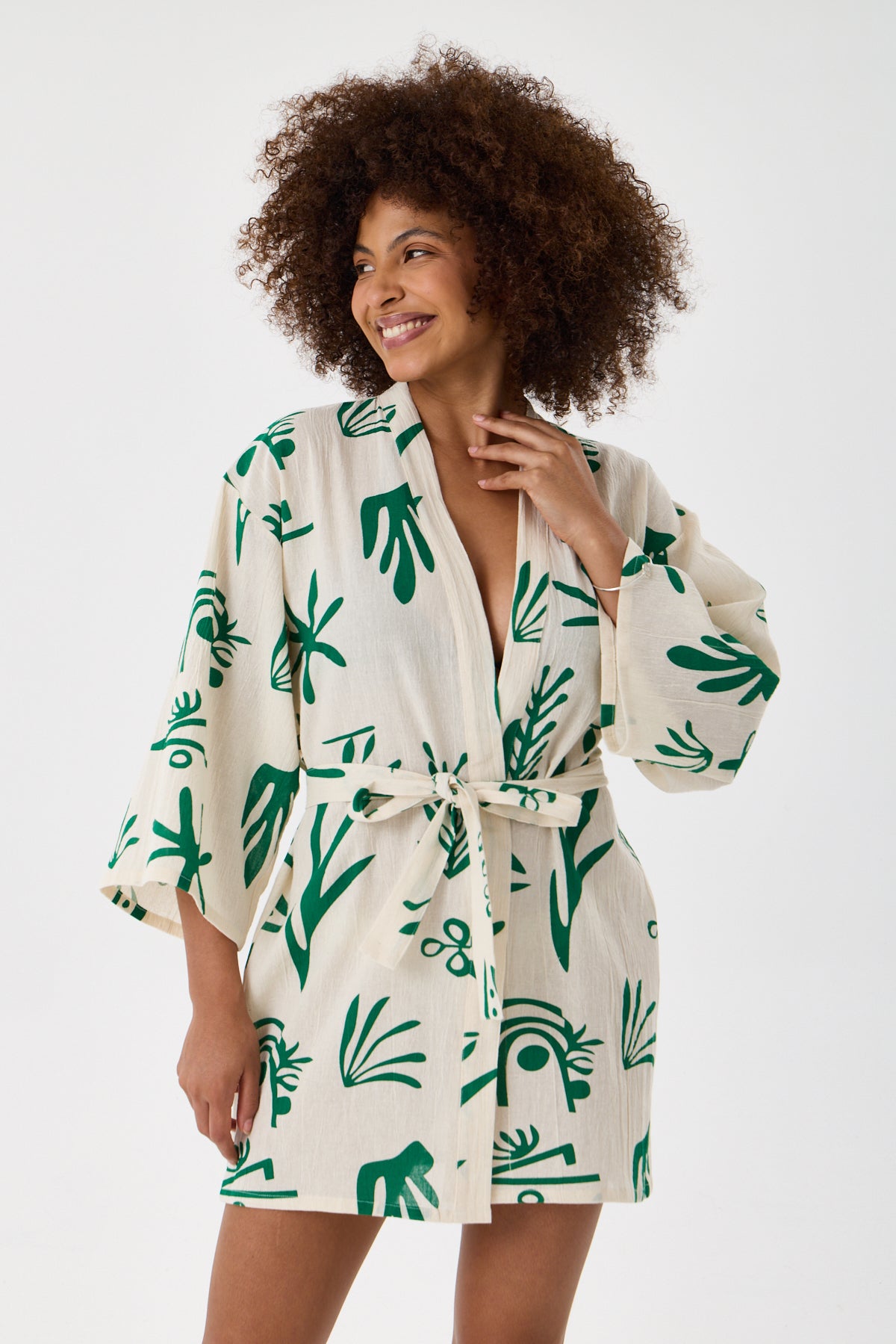 Botanical Printed Short Kimono - Cream & Emerald Green