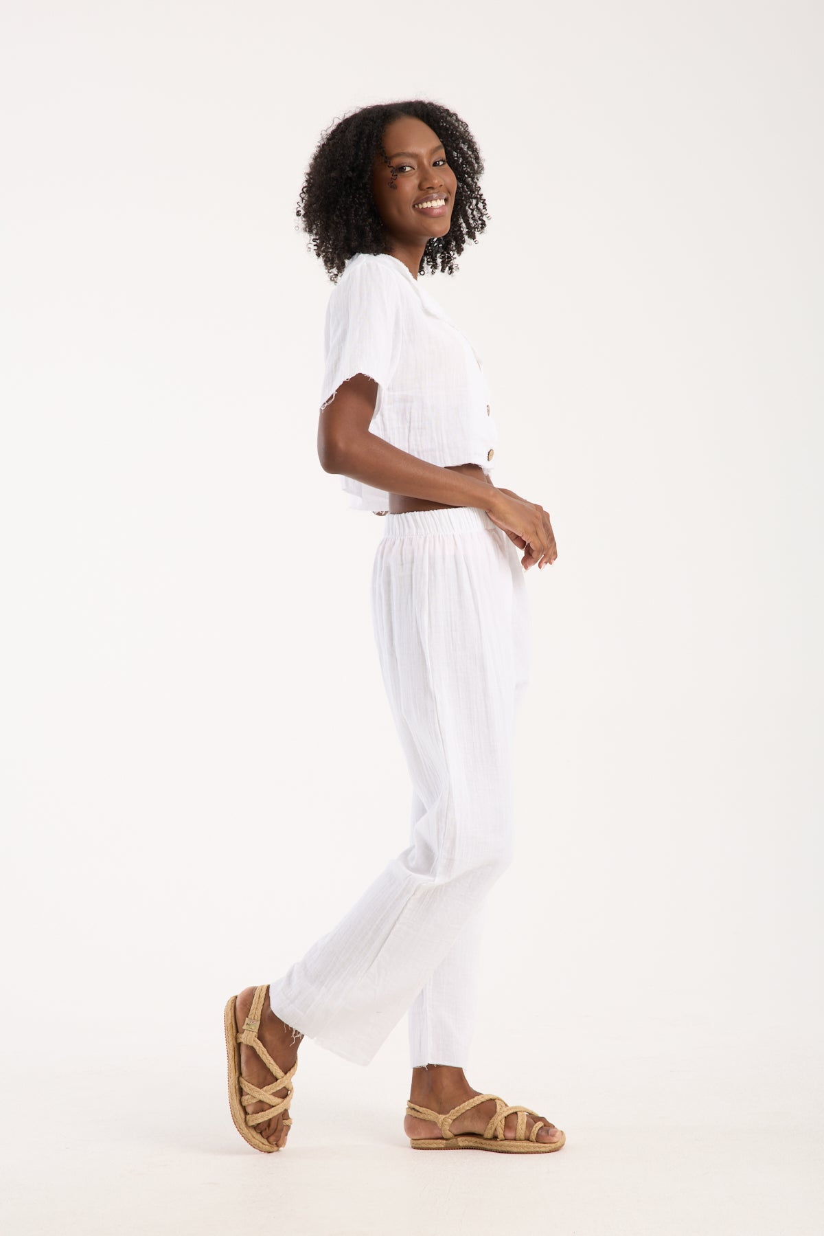 Cotton Muslin Short-Sleeve Crop Shirt - Off-White