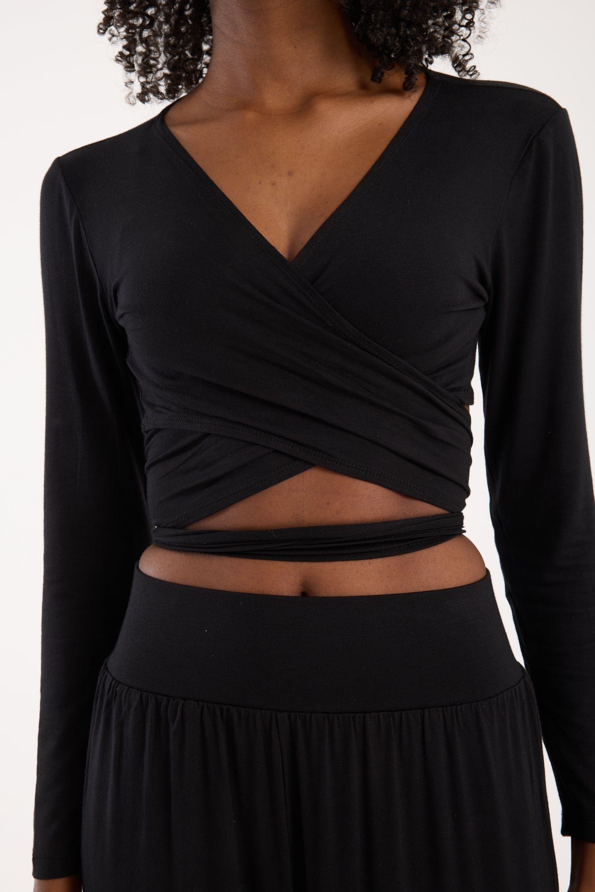 Wrap-Around Long-Sleeve Crop Top - Black