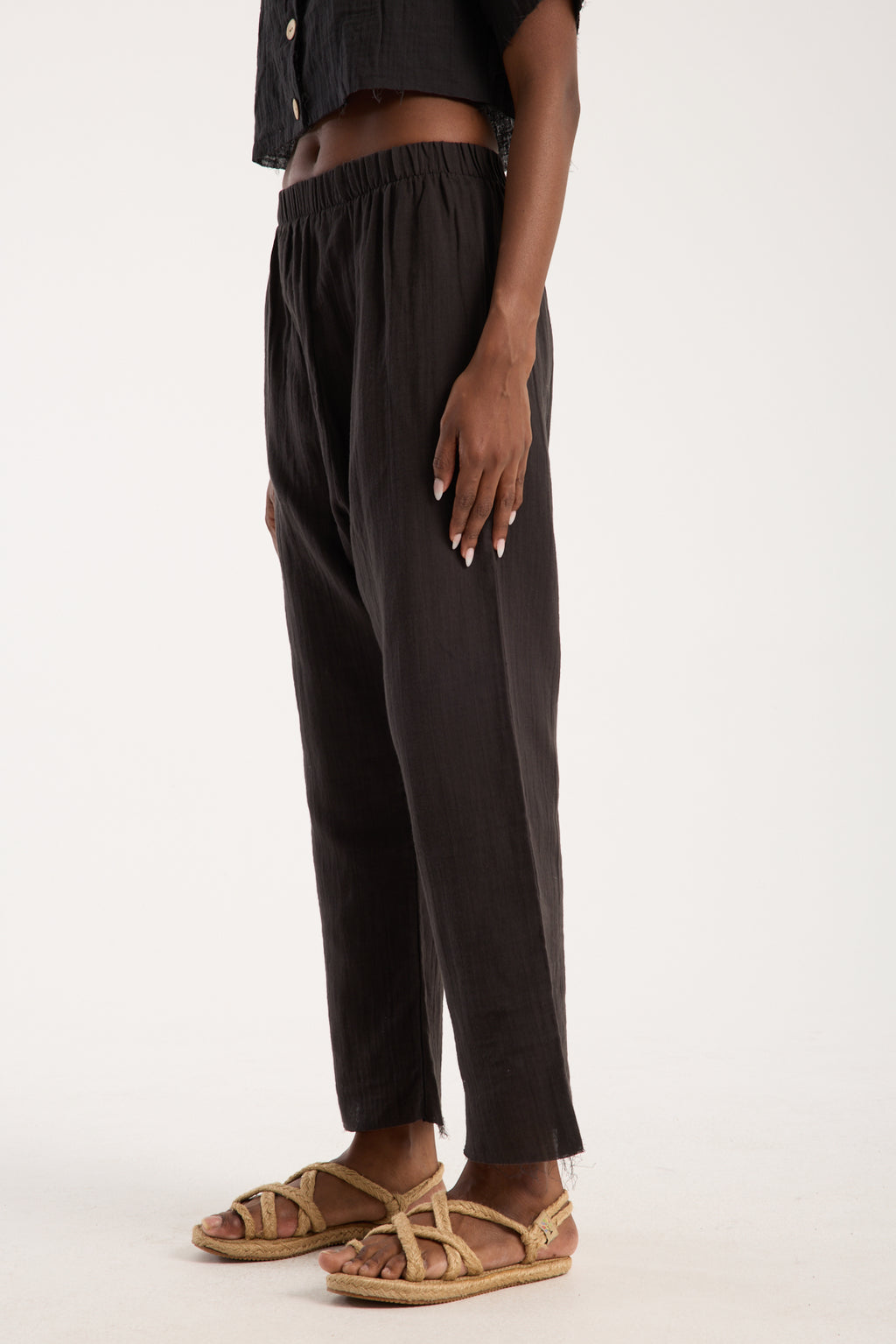 Cotton Muslin Relaxed Trousers - Black